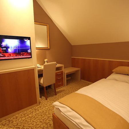 Hotel Gallus Sesvete Kamer foto