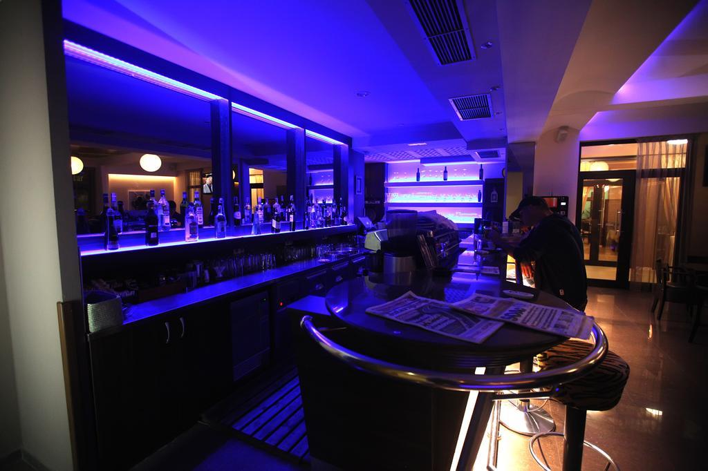 Hotel Gallus Sesvete Buitenkant foto
