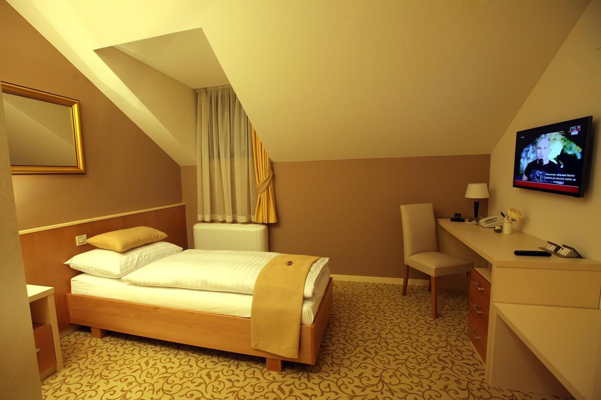 Hotel Gallus Sesvete Kamer foto