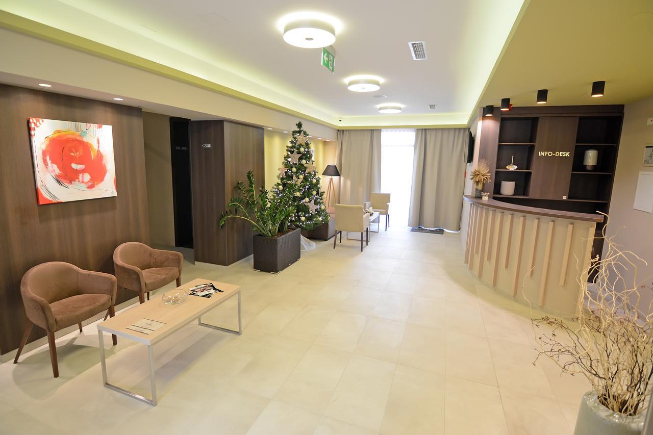 Hotel Gallus Sesvete Buitenkant foto